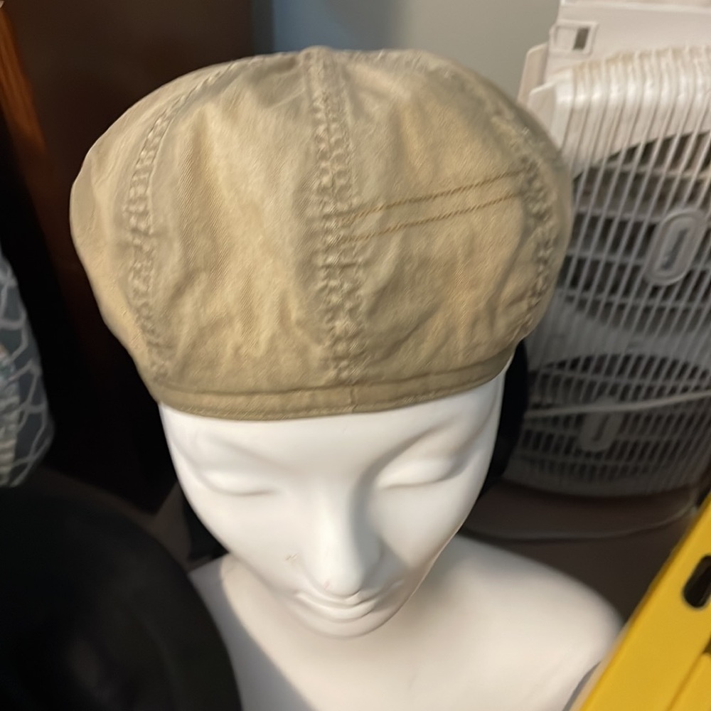 Woman hat - Picture 3 of 8
